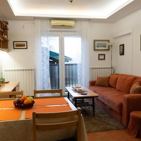 Apartment Akacija Gardens Belgrad Dış mekan fotoğraf