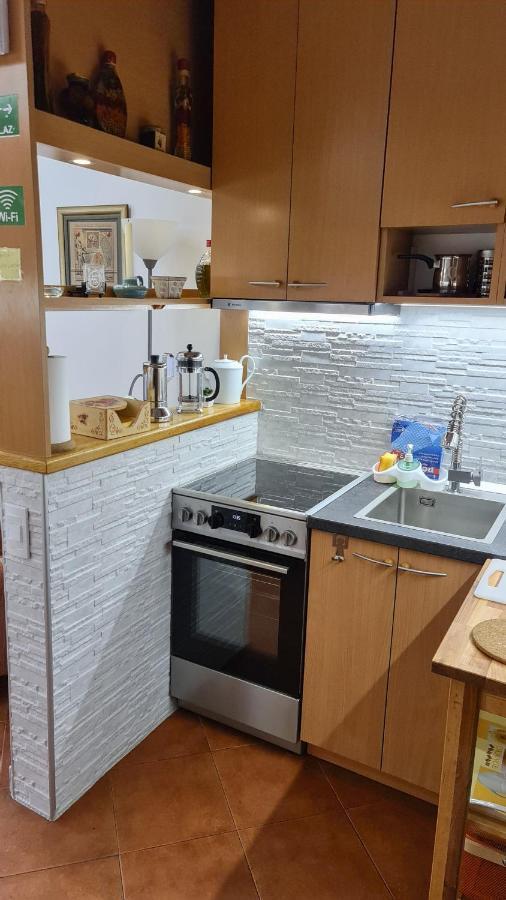 Apartment Akacija Gardens Belgrad Dış mekan fotoğraf