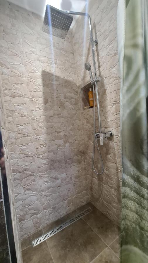Apartment Akacija Gardens Belgrad Dış mekan fotoğraf