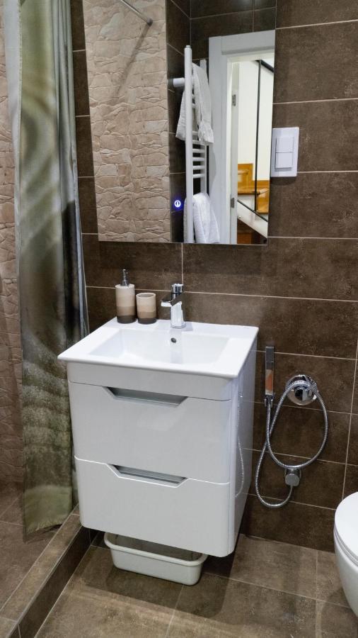Apartment Akacija Gardens Belgrad Dış mekan fotoğraf