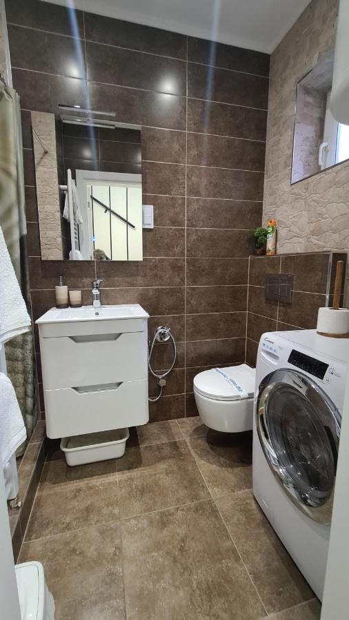 Apartment Akacija Gardens Belgrad Dış mekan fotoğraf