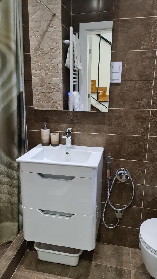 Apartment Akacija Gardens Belgrad Dış mekan fotoğraf