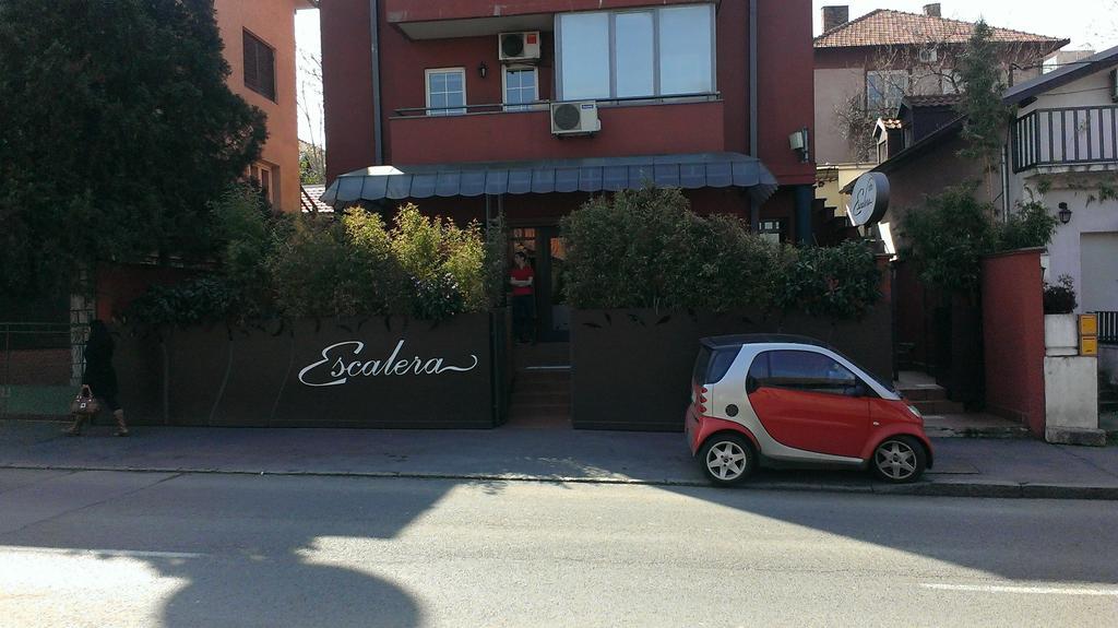 Apartment Akacija Gardens Belgrad Dış mekan fotoğraf