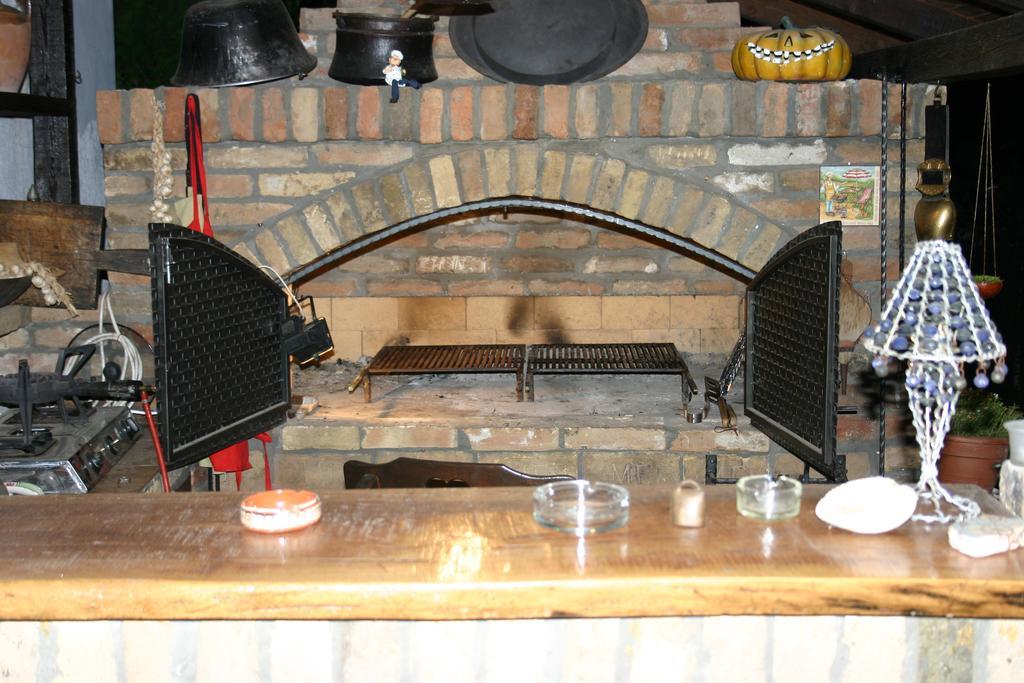 Apartment Akacija Gardens Belgrad Dış mekan fotoğraf